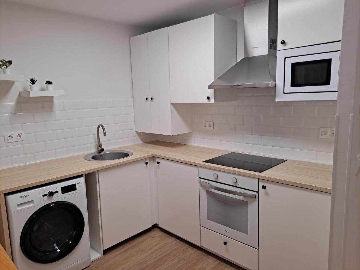 Vistas Muralla Centrico En Zona Peatonal Wi-Fi Vut Lu 3270 Lugo Ngoại thất bức ảnh